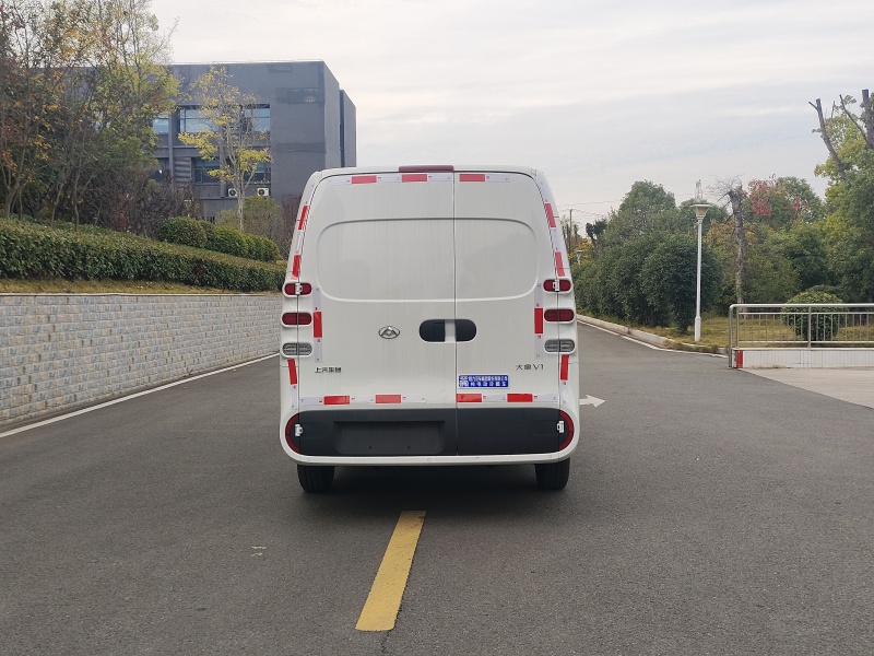 上汽大通V1纯电动51度电冷藏车